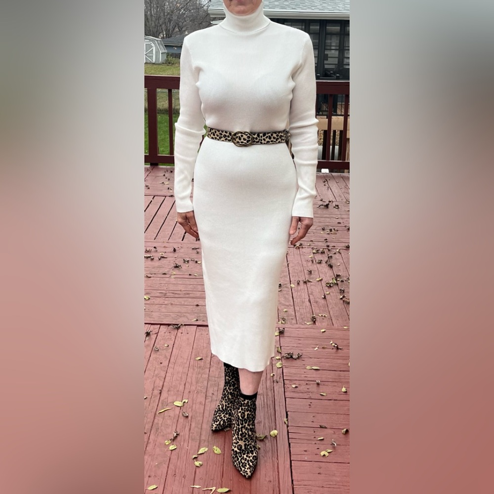 White straight midi dress, long sleeves, turtleneck, ribbed, stretchy, new, S